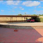 En Complejo Con Piscina